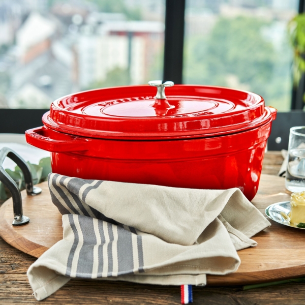 STAUB | LA COCOTTE - Cocotte - ovale - 370mm - Fonte - Rouge