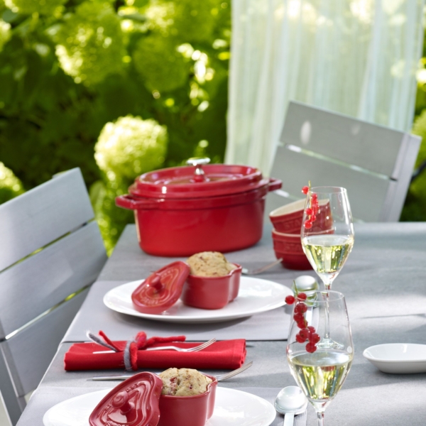 STAUB | LA COCOTTE - Cocotte - ovale - 370mm - Fonte - Rouge cerise