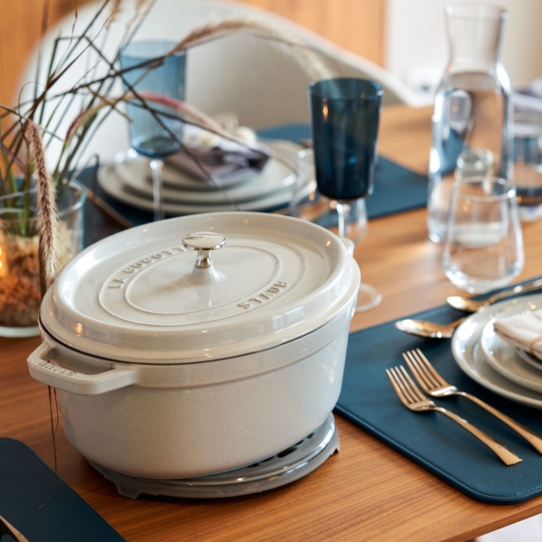 STAUB | LA COCOTTE - Cocotte - ovale - 370mm - Fonte - Truffe blanche