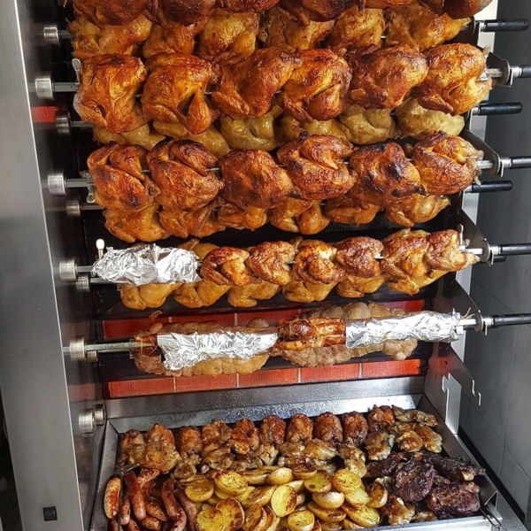 Grill de poulet à gaz - 47,2kW - avec 8 broches pour jusqu'à 48 poulets