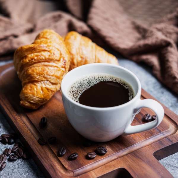 Machine à café automatique - 1,3 kW - Écran tactile de 10 pouces - Incluant réfrigérateur à lait