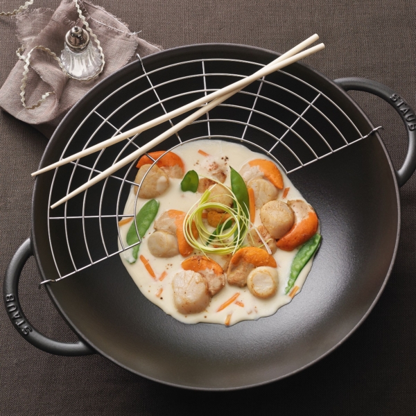 STAUB | SPECIALITIES - Wok avec couvercle en verre - Ø 370mm - Fonte - Noir