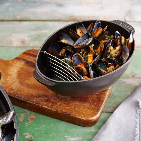 STAUB | SPECIALITIES - Casserole à Moules - ovale - 250mm - Fonte - Noir