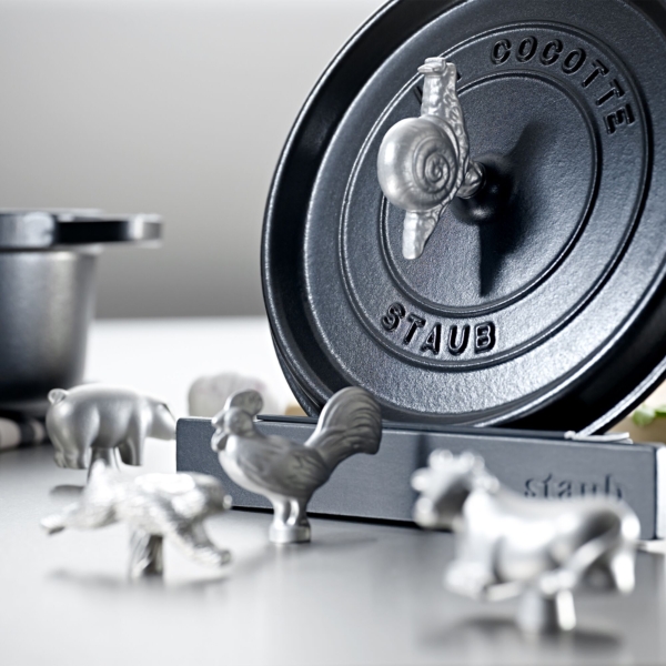 STAUB | Bouton - Vache - Acier inoxydable